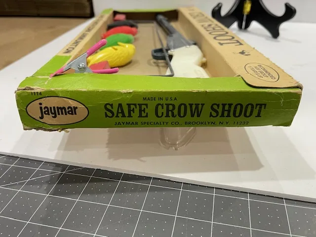 Vintage 1950s Crow Shooting Game With Cork Ammo by Jaymar view 5