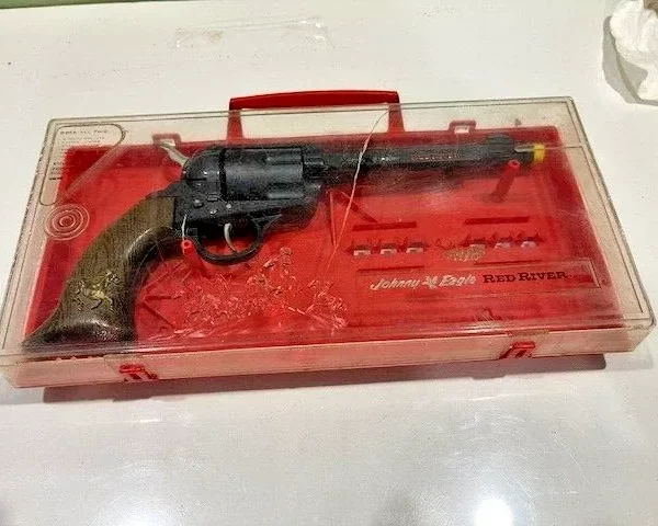 Johnny Eagle Red River Topper Vintage Original Case and Toy Cap Revolver