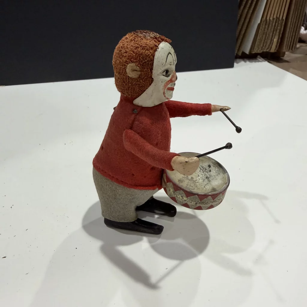 Vintage 1930s Germany Schuco Wind Up Man Playing Violin view 3