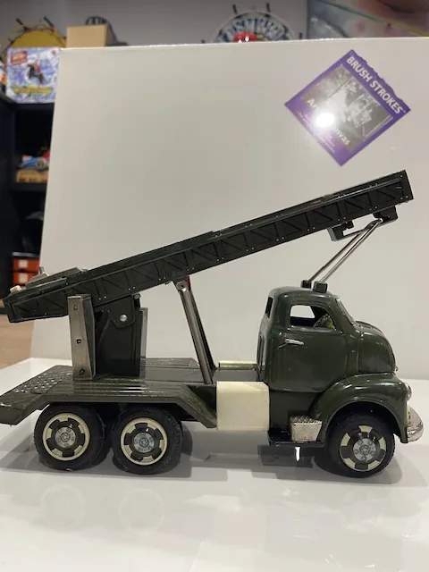 1950s US Army Green Tin Friction Rocket Launcher Truck, 12 Inch view 3