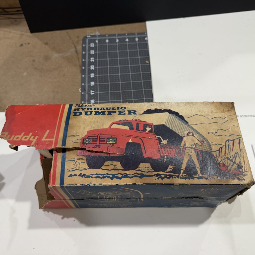 Vintage 1950's 13" Buddy L PolySteel Plastic Dump Truck W/ Hydraulic Metal Chasis & Dump, Plastic Cab! Excellent Condition view 6
