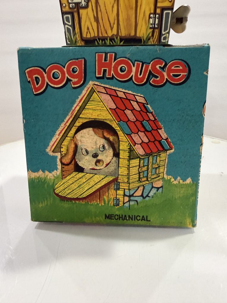 Vintage 1950s Marusan Tin Mechanical Dog House New in Box / Japan Clockwork! Works! view 12
