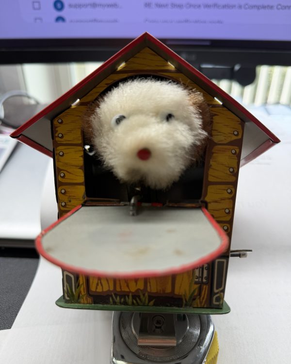 Vintage 1950s Marusan Tin Mechanical Dog House New in Box / Japan Clockwork! Works!