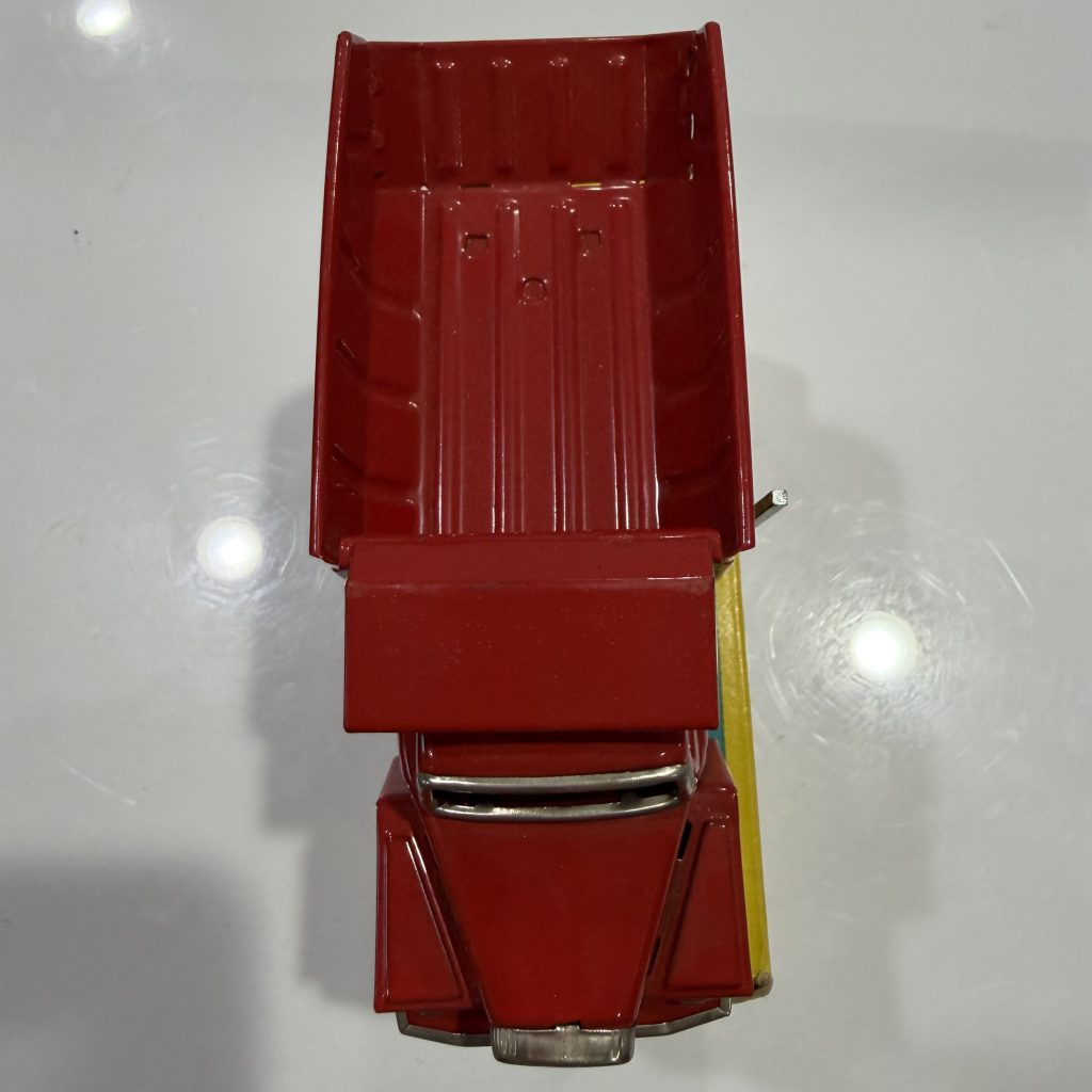 Vintage1950's SSS Japan Tin Litho Mack Friction Dump Truck – New in Box (NOS) view 7