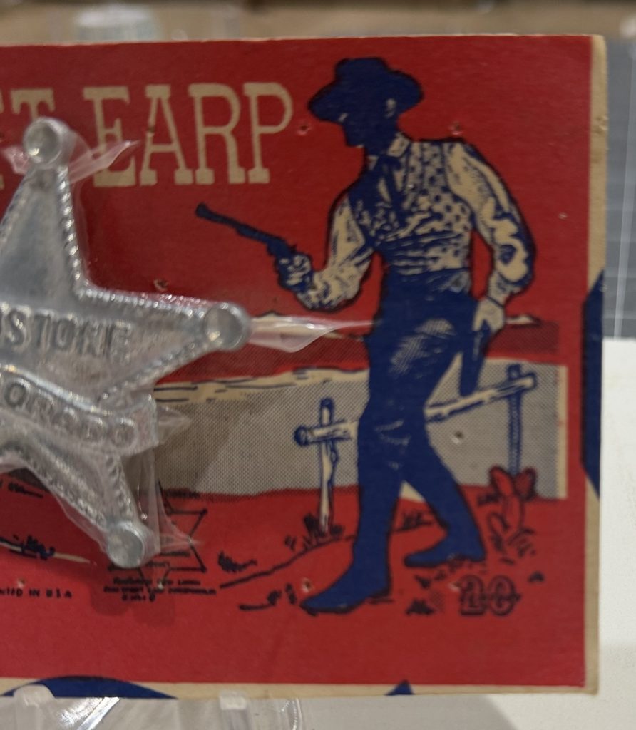 Vintage RARE NOS Wyatt Earp Cast Aluminum Tombstone HELL DORADO Badge! view 3